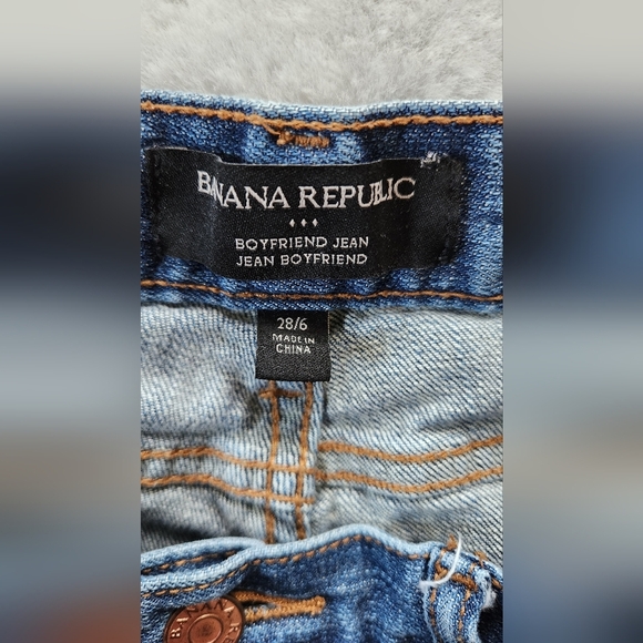 Banana Republic Boyfriend Jean - Picture 6 of 12
